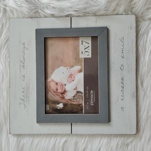 NWT 5x7 picture frame!
